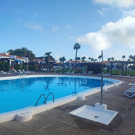Bungalow Maspalomas Golf Con Jacuzzi, Piscina Y Jardin San Bartolomé Exterior foto