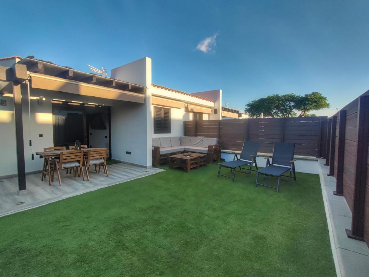 Bungalow Maspalomas Golf Con Jacuzzi, Piscina Y Jardin San Bartolomé Exterior foto