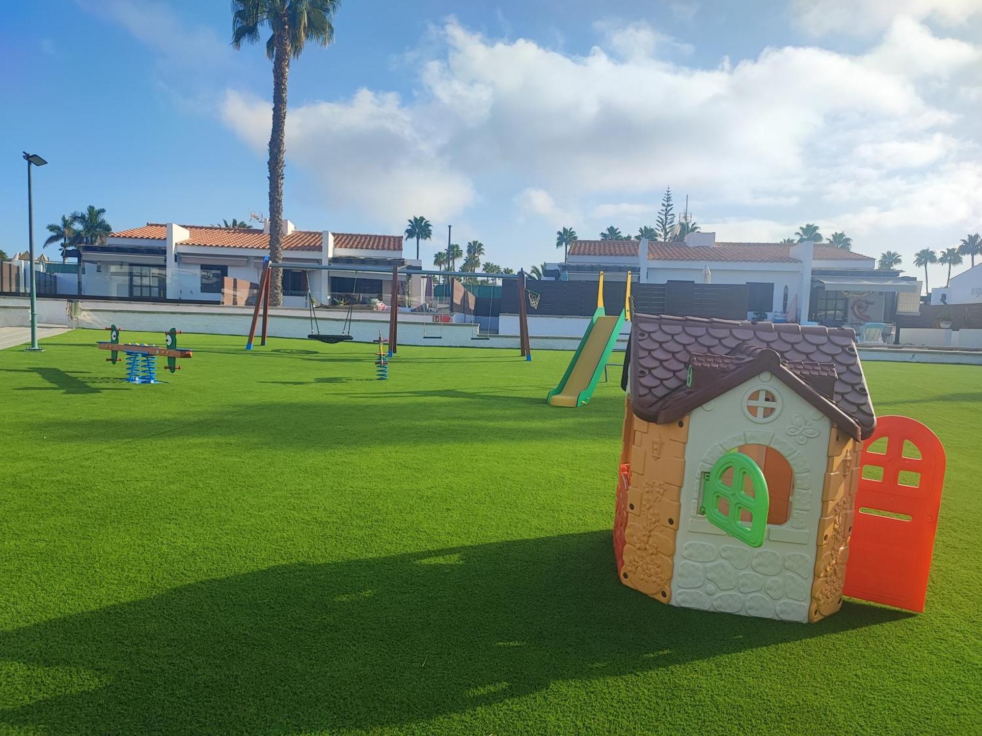 Bungalow Maspalomas Golf Con Jacuzzi, Piscina Y Jardin San Bartolomé Exterior foto