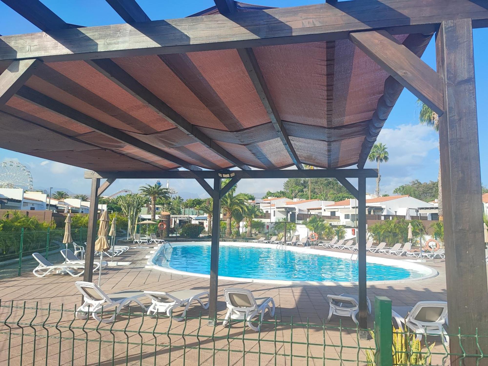 Bungalow Maspalomas Golf Con Jacuzzi, Piscina Y Jardin San Bartolomé Exterior foto
